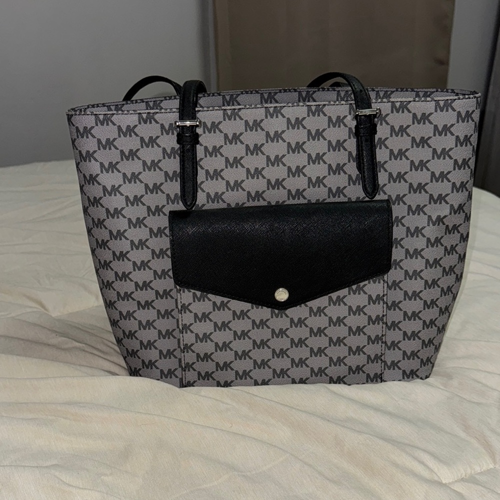 Michael Kors Black and Gray Tote Bag